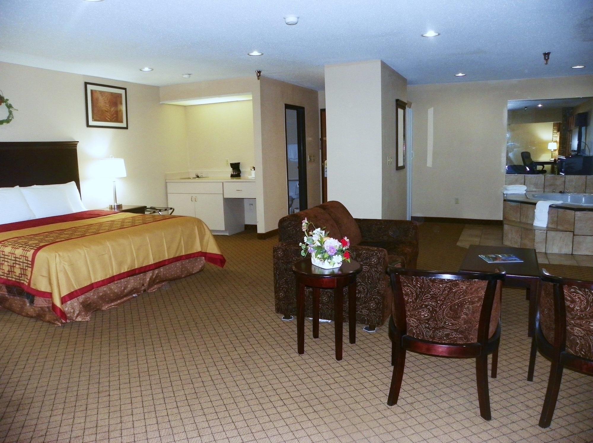 Royalton Inn & Suites Upper Sandusky Ngoại thất bức ảnh